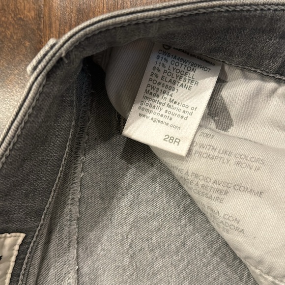 AG Chew Hem Ankle Straight Jeans (20 Year Hidden Treasure wash) - Picture 4 of 5